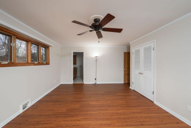 1538 S Hadley Road, Fort Wayne, IN 46804