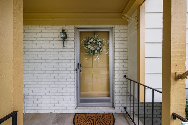 2308 LOCKE LANE, Hoover, AL 35226