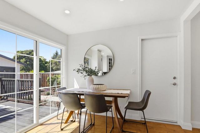 395 N Murphy Avenue, Sunnyvale, CA 94085