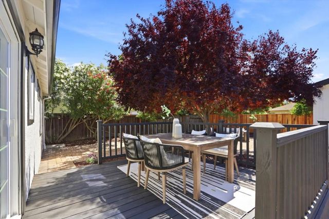 395 N Murphy Avenue, Sunnyvale, CA 94085