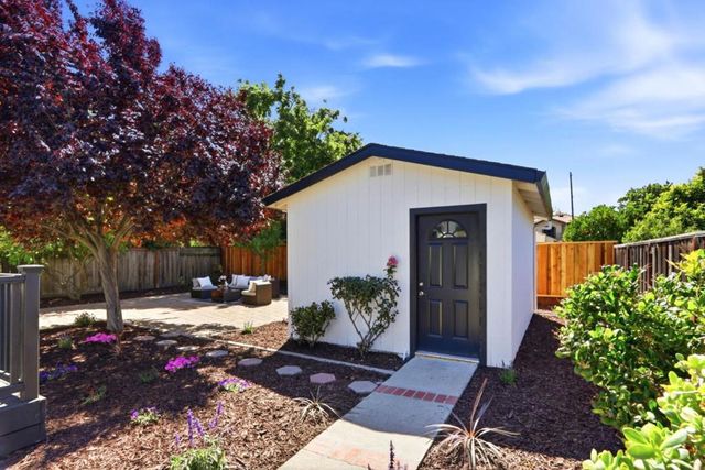 395 N Murphy Avenue, Sunnyvale, CA 94085