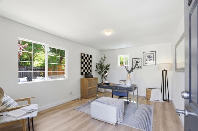 395 N Murphy Avenue, Sunnyvale, CA 94085