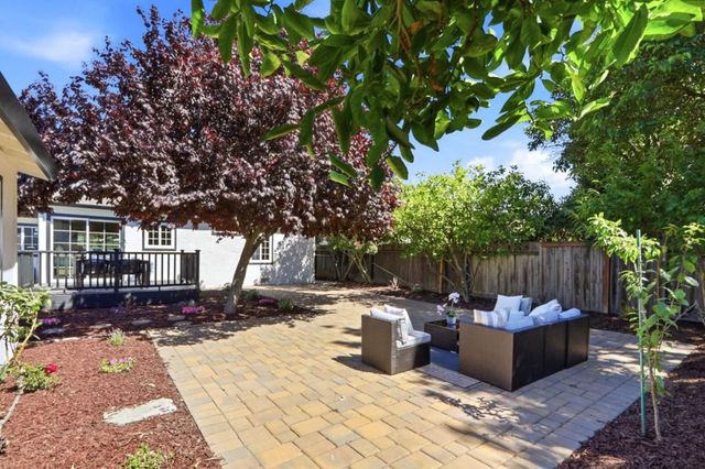395 N Murphy Avenue, Sunnyvale, CA 94085