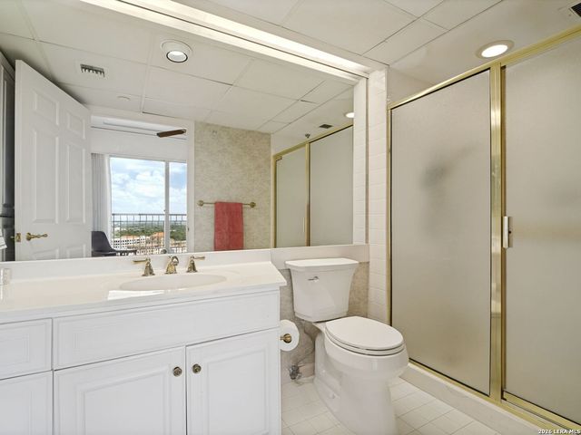 1 Towers Park Ln Apt 2207, San Antonio, TX 78209