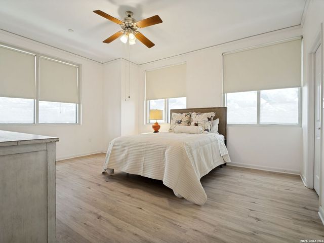 1 Towers Park Ln Apt 2207, San Antonio, TX 78209