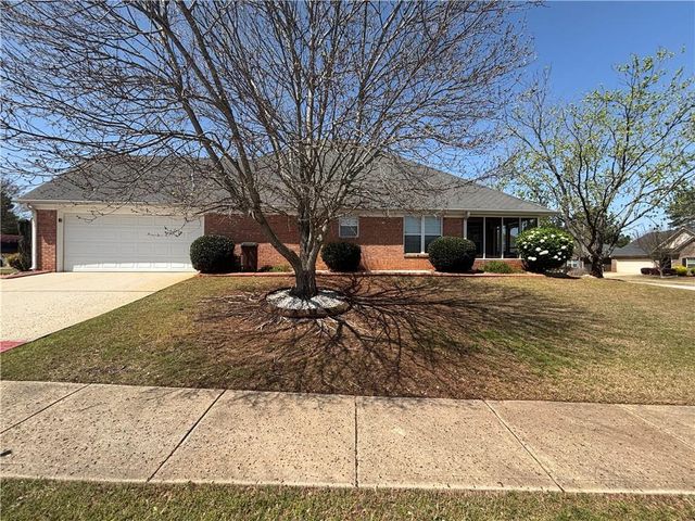 1365 Jubilee Lane, Mcdonough, GA 30253