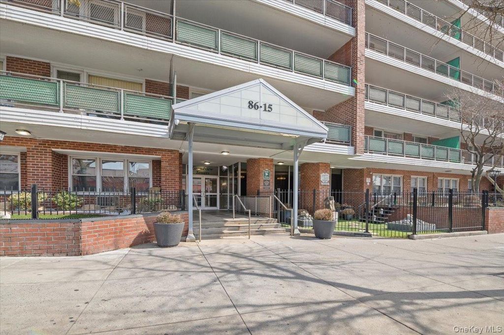 86-15 Broadway 4B, Elmhurst, NY 11373