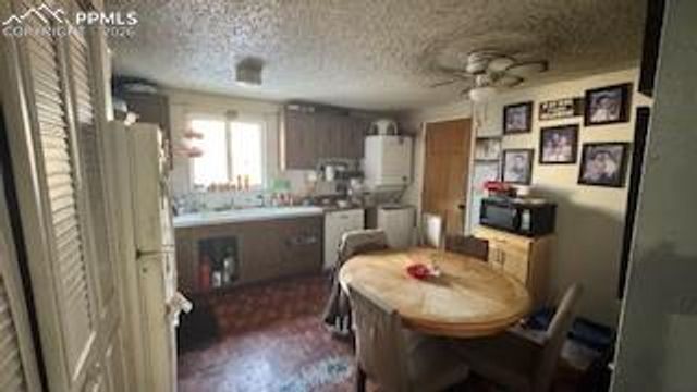 4550 London Lane, Colorado Springs, CO 80916