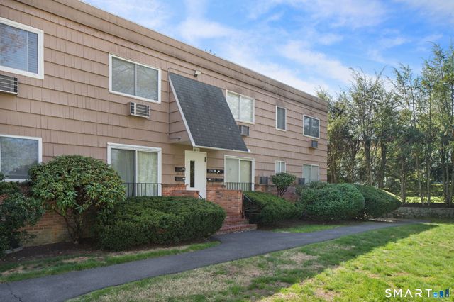 201 Highview Avenue F2, Stamford, CT 06907