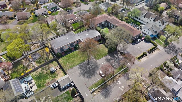 201 Highview Avenue F2, Stamford, CT 06907