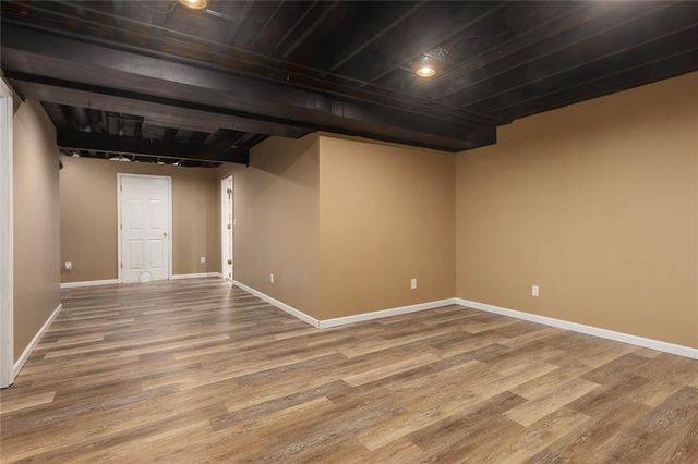 417 E Lawn Circle, Odessa, MO 64076