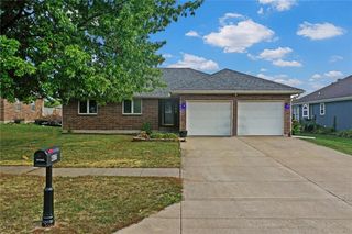 417 E Lawn Circle, Odessa, MO 64076