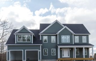 10 Haystack Circle 9-94-11, Pelham, NH 03076