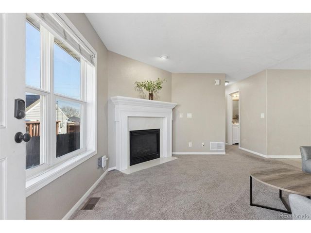 1060 S Perry St, Denver, CO 80219