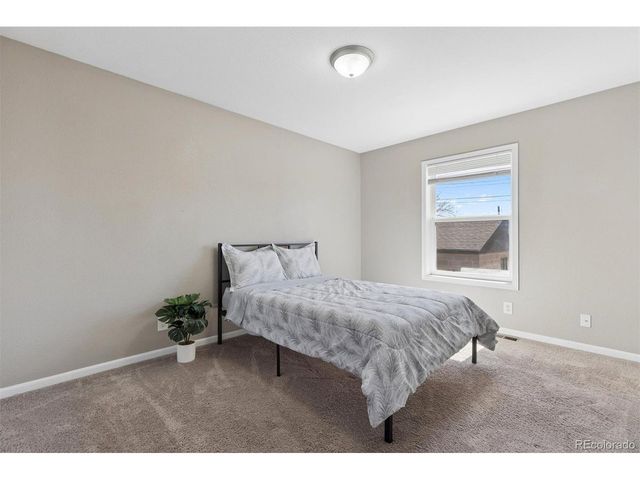 1060 S Perry St, Denver, CO 80219