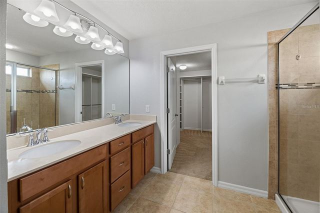 6041 W TOWN CENTER BOULEVARD, Orlando, FL 32837