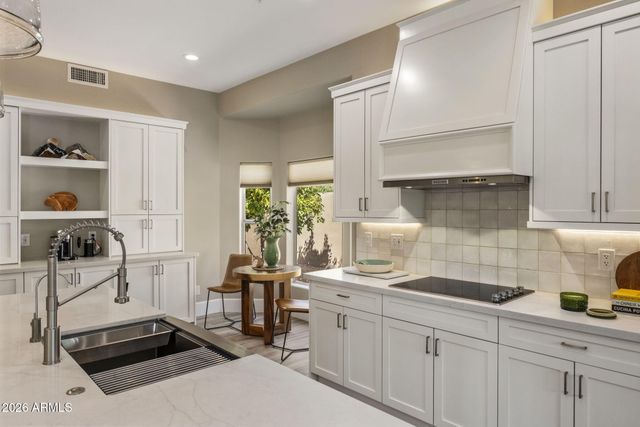10773 N 121st Place, Scottsdale, AZ 85259