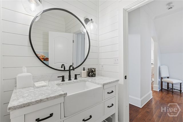 5 Marsh Harbor Drive N, Savannah, GA 31410