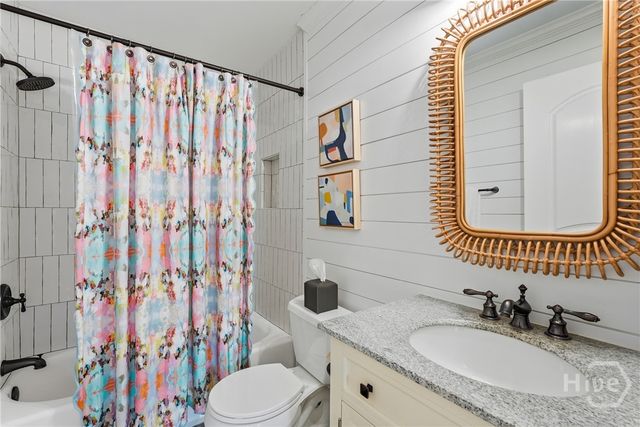 5 Marsh Harbor Drive N, Savannah, GA 31410