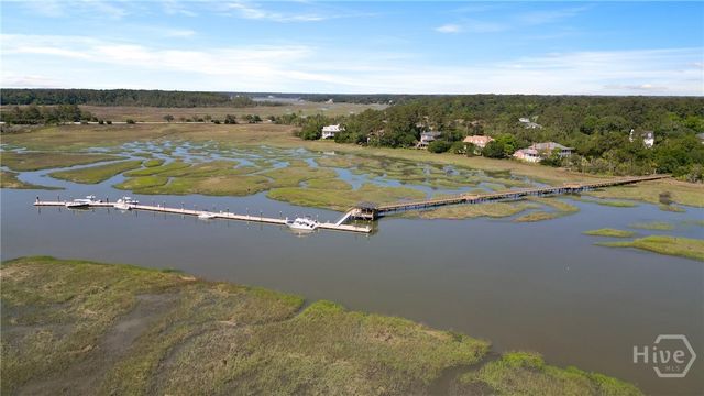 5 Marsh Harbor Drive N, Savannah, GA 31410