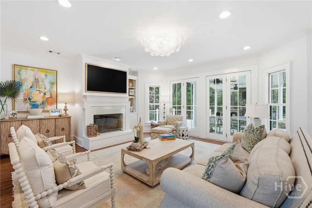 Image 14 of property listing at 5 Marsh Harbor Drive N, Savannah, GA 31410