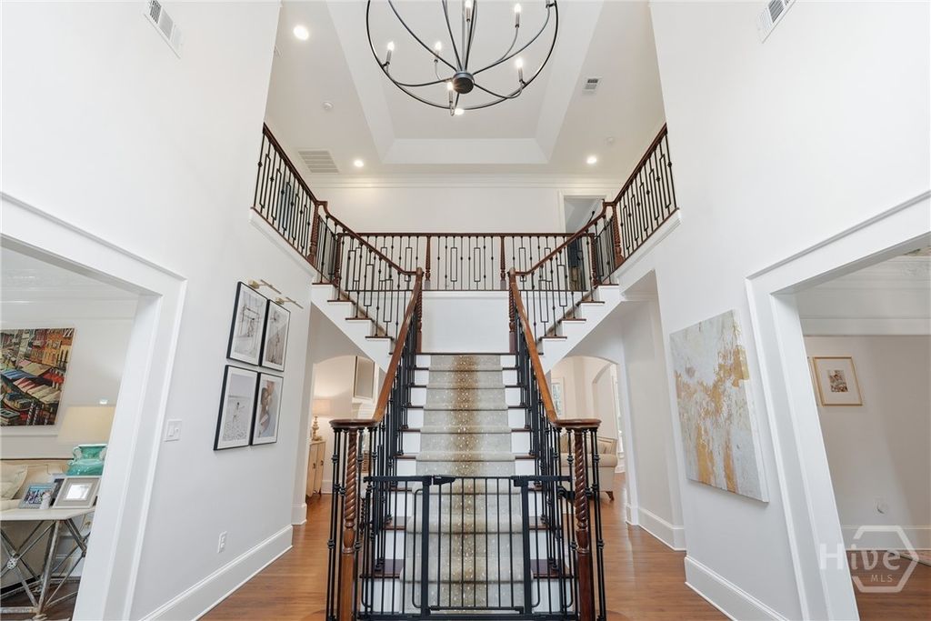 Image 3 of property listing at 5 Marsh Harbor Drive N, Savannah, GA 31410