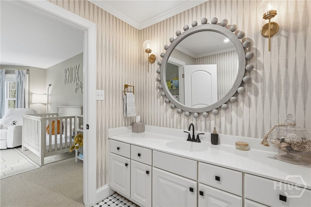 Image 33 of property listing at 5 Marsh Harbor Drive N, Savannah, GA 31410