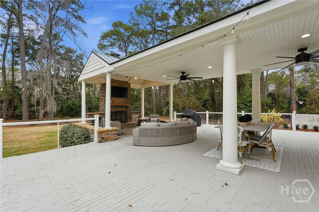 Image 42 of property listing at 5 Marsh Harbor Drive N, Savannah, GA 31410