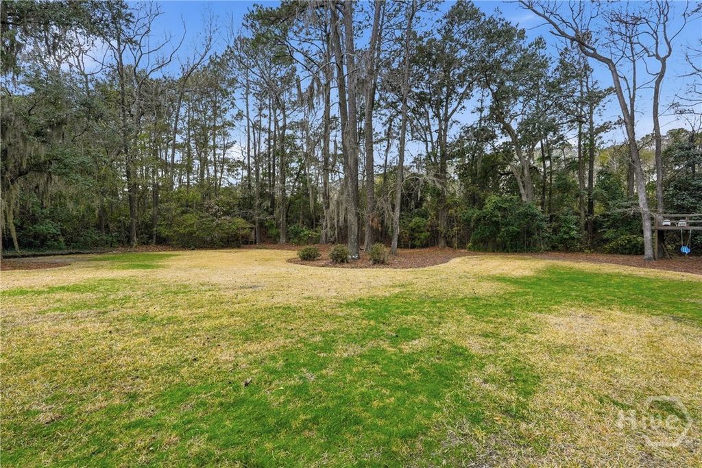 Image 44 of property listing at 5 Marsh Harbor Drive N, Savannah, GA 31410