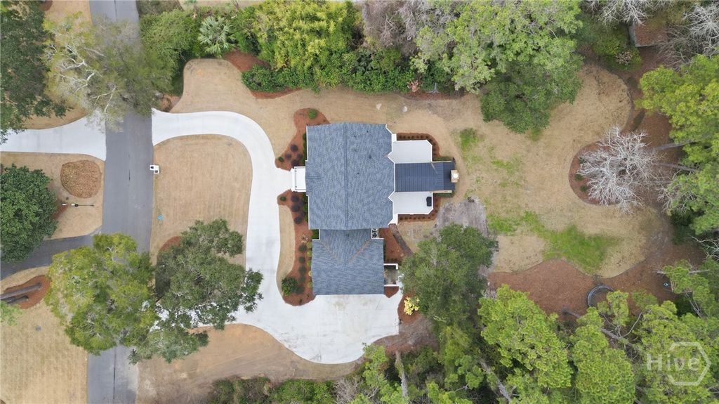 Image 58 of property listing at 5 Marsh Harbor Drive N, Savannah, GA 31410