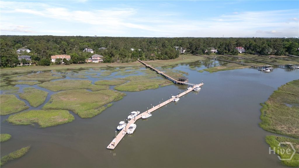 Image 71 of property listing at 5 Marsh Harbor Drive N, Savannah, GA 31410