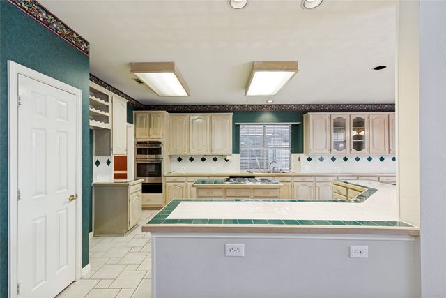 122 Ridgewood Drive, Coppell, TX 75019