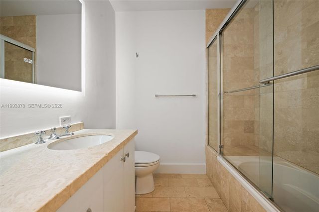 530 Valencia Ave 2, Coral Gables, FL 33134