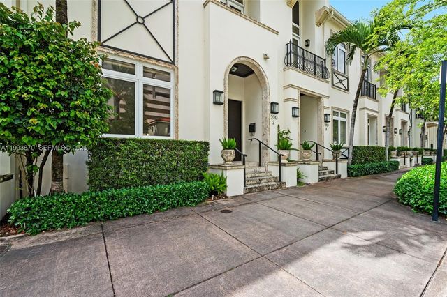 530 Valencia Ave 2, Coral Gables, FL 33134