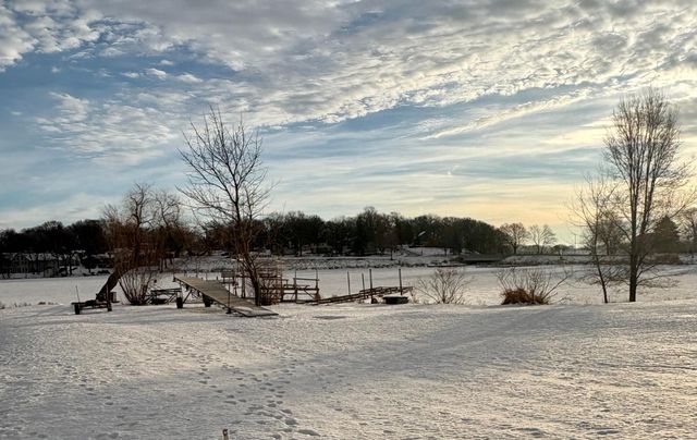 501 S Fairlakes Avenue, Fairmont, MN 56031