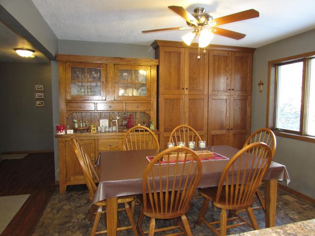 501 S Fairlakes Avenue, Fairmont, MN 56031