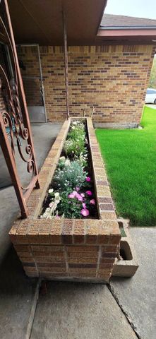 10134 Bretton Drive, Houston, TX 77016