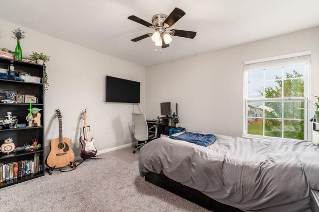 213 Red Oak Pass, Commercial Point, OH 43116