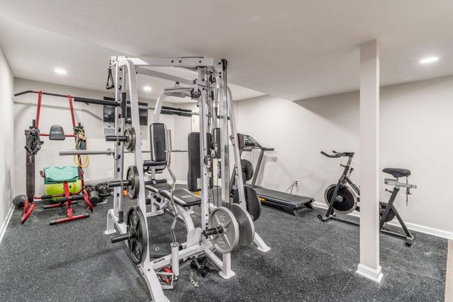 213 Red Oak Pass, Commercial Point, OH 43116
