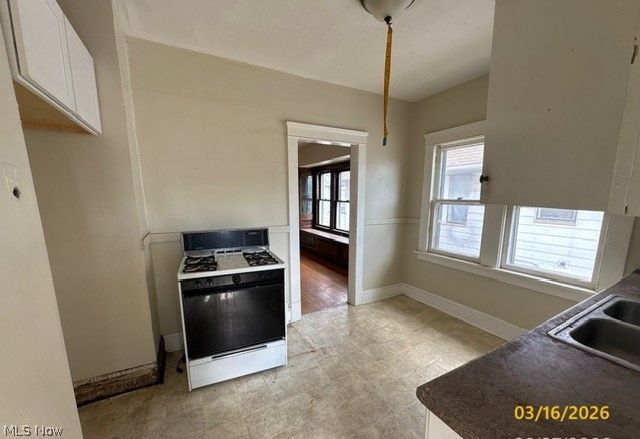 10329 Ignatius Avenue, Cleveland, OH 44111