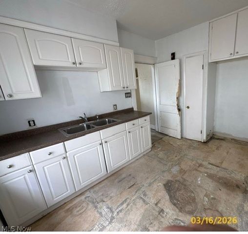 10329 Ignatius Avenue, Cleveland, OH 44111