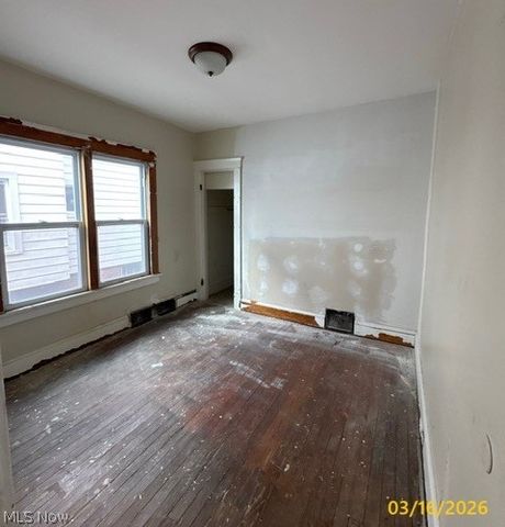 10329 Ignatius Avenue, Cleveland, OH 44111