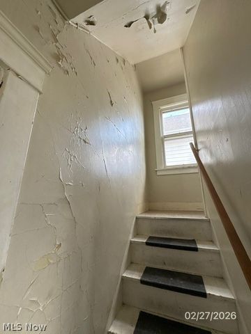 10329 Ignatius Avenue, Cleveland, OH 44111