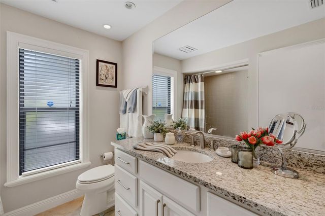 3902 WILSHIRE DRIVE 98, Sarasota, FL 34238