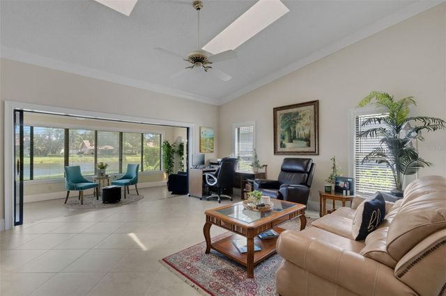 3902 WILSHIRE DRIVE 98, Sarasota, FL 34238