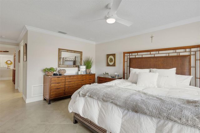 3902 WILSHIRE DRIVE 98, Sarasota, FL 34238