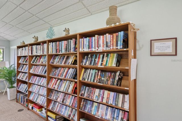 3902 WILSHIRE DRIVE 98, Sarasota, FL 34238