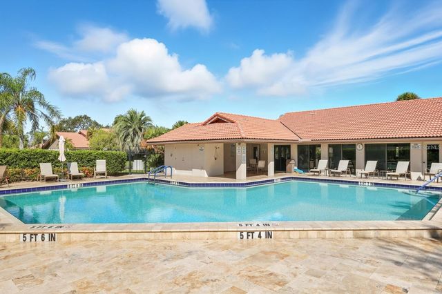 3902 WILSHIRE DRIVE 98, Sarasota, FL 34238