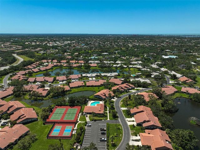 3902 WILSHIRE DRIVE 98, Sarasota, FL 34238