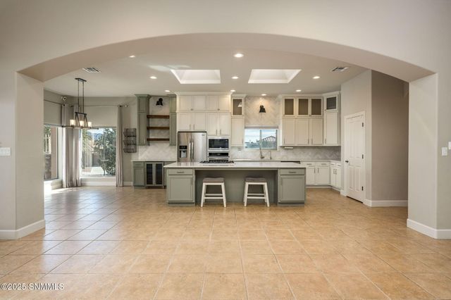 3827 Yellowstone Drive, Las Cruces, NM 88011
